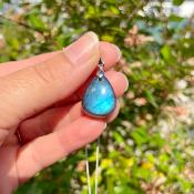 Pendentif "Grand bleu" Labradorite bleue 