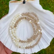 Bracelet "Éclat nacré" - Perle d'eau douce, Nacre et Pierre de lune adulaire