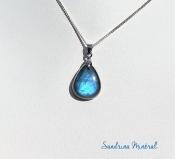 Pendentif "Grand bleu" Labradorite bleue 