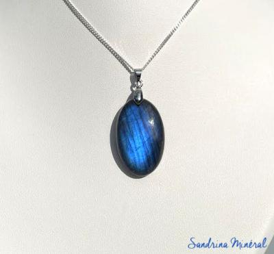 Pendentif "Outremer" Labradorite bleue 