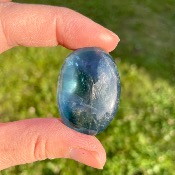 Fluorite bleue - pierre roulée