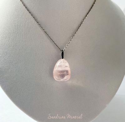 Pendentif Quartz rose (pierre roulée)