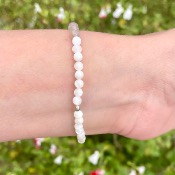 Bracelet "Éclat nacré" - Perle d'eau douce, Nacre et Pierre de lune adulaire