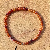 Bracelet en Grenat Héssonite - perles 4 mm (facettées)