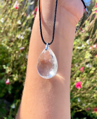 Pendentif "Goutte" Cristal de roche
